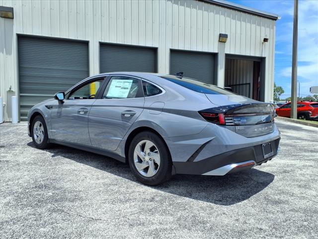 new 2025 Hyundai Sonata car, priced at $27,604