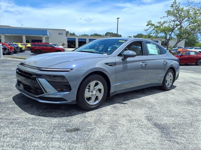 new 2025 Hyundai Sonata car, priced at $27,604