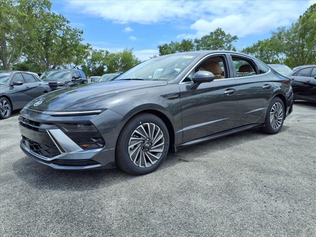 new 2025 Hyundai Sonata Hybrid car, priced at $38,564