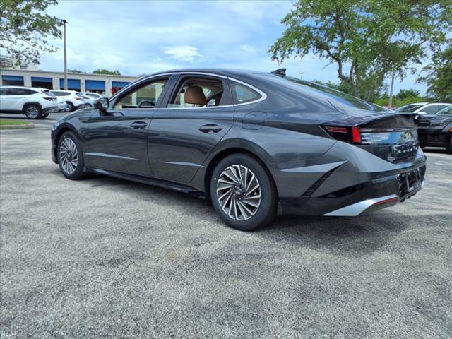 new 2025 Hyundai Sonata Hybrid car, priced at $38,564