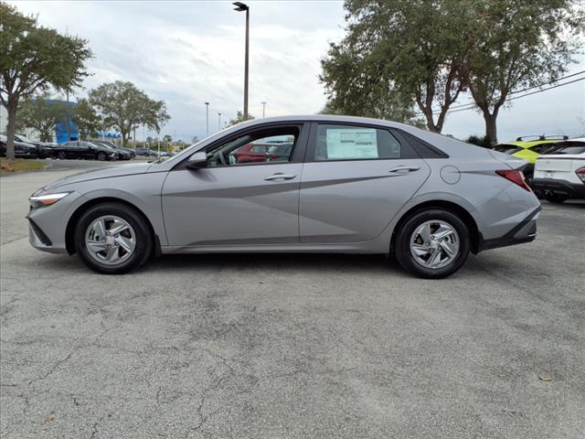 new 2025 Hyundai Elantra car, priced at $23,096