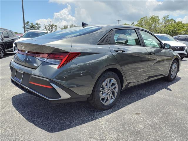 new 2024 Hyundai Elantra car, priced at $24,561