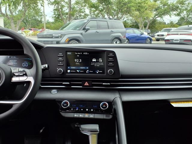 new 2025 Hyundai ELANTRA HEV car, priced at $26,574
