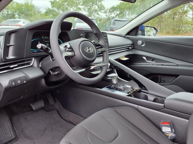 new 2025 Hyundai ELANTRA HEV car, priced at $26,574
