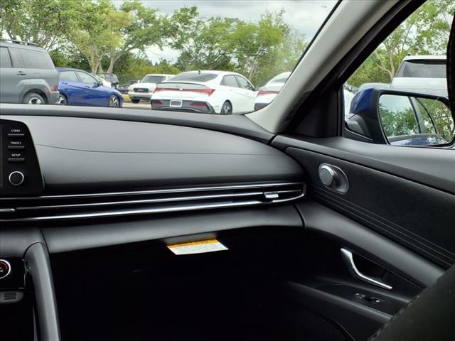 new 2025 Hyundai ELANTRA HEV car, priced at $26,574