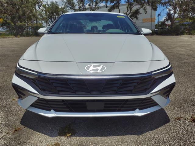 new 2024 Hyundai Elantra car, priced at $26,648