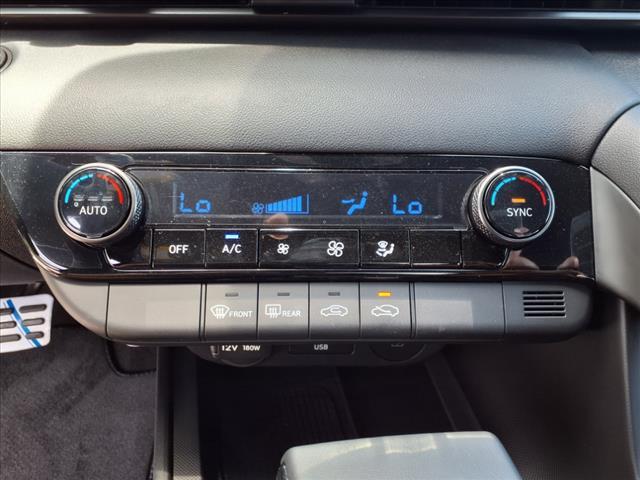 new 2025 Hyundai Elantra car, priced at $24,356