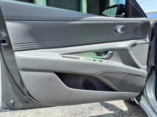 new 2025 Hyundai Elantra car, priced at $24,356