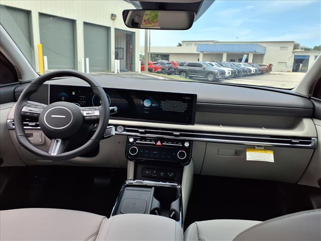 new 2025 Hyundai TUCSON Hybrid car