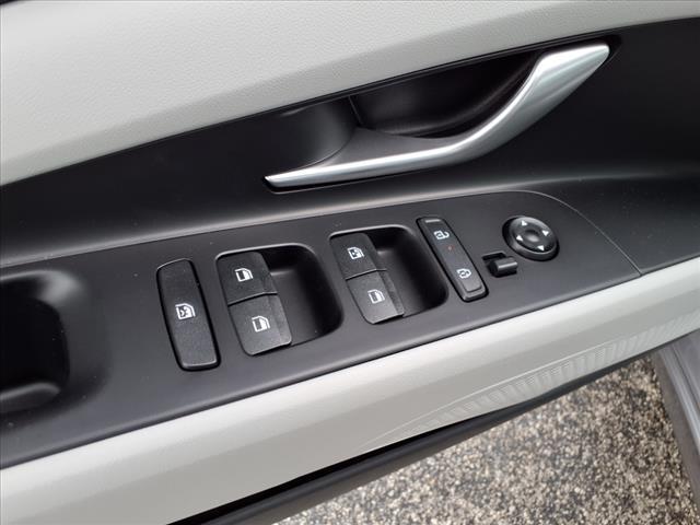 used 2025 Hyundai Elantra car, priced at $26,833