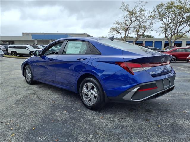 new 2025 Hyundai Elantra car, priced at $23,072