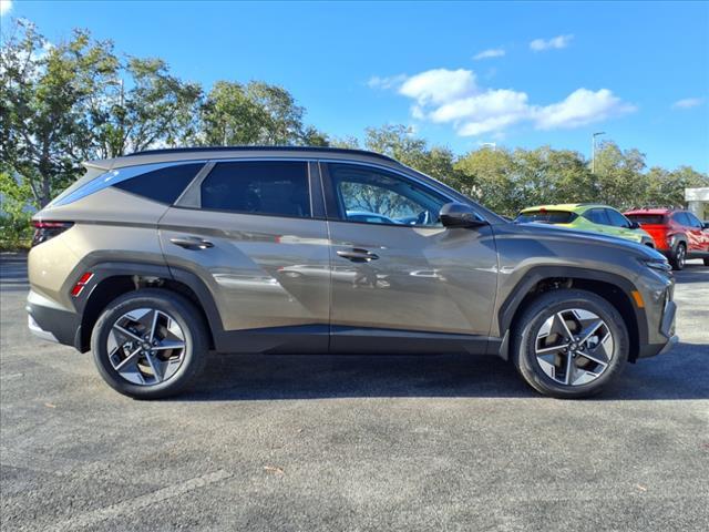 new 2025 Hyundai Tucson Hybrid car, priced at $37,475