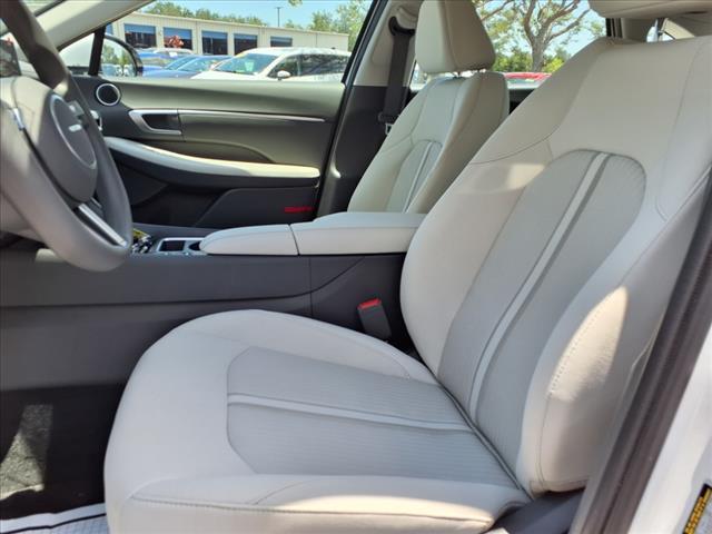 new 2025 Hyundai Sonata car, priced at $29,192