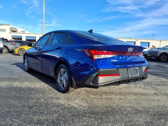 new 2025 Hyundai Elantra car, priced at $23,072