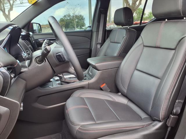 used 2023 Chevrolet Traverse car, priced at $33,925