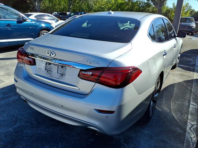 used 2018 INFINITI Q70L car, priced at $18,882