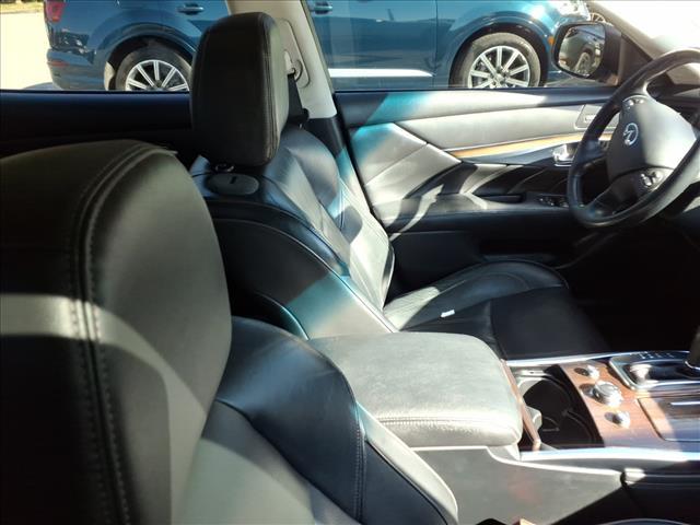 used 2018 INFINITI Q70L car, priced at $18,882