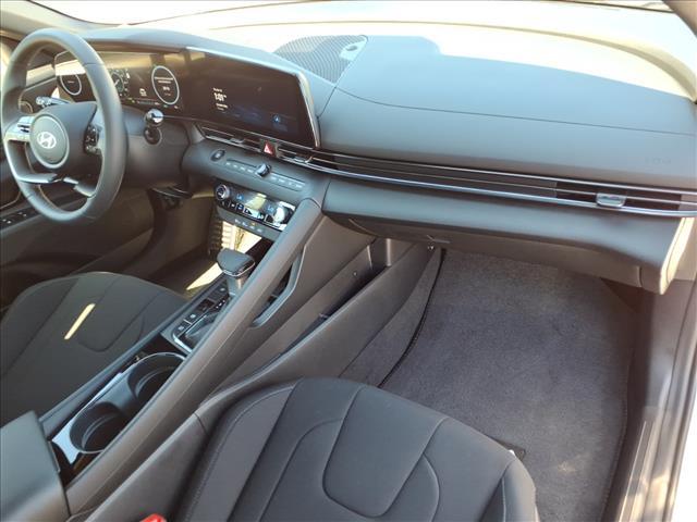 new 2026 Hyundai ELANTRA HEV car, priced at $29,107