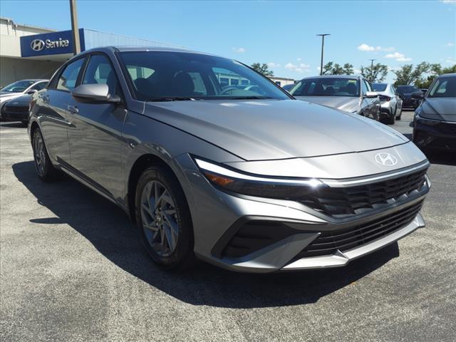 new 2024 Hyundai Elantra car, priced at $24,561