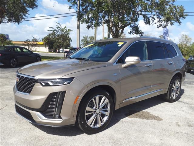 used 2022 Cadillac XT6 car, priced at $33,848