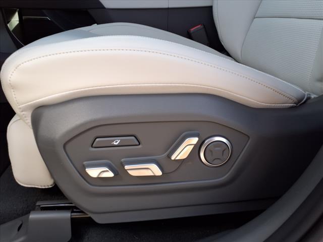 new 2025 Hyundai SANTA FE HEV car, priced at $49,436