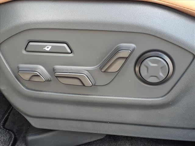 new 2026 Hyundai SANTA FE HEV car, priced at $50,229