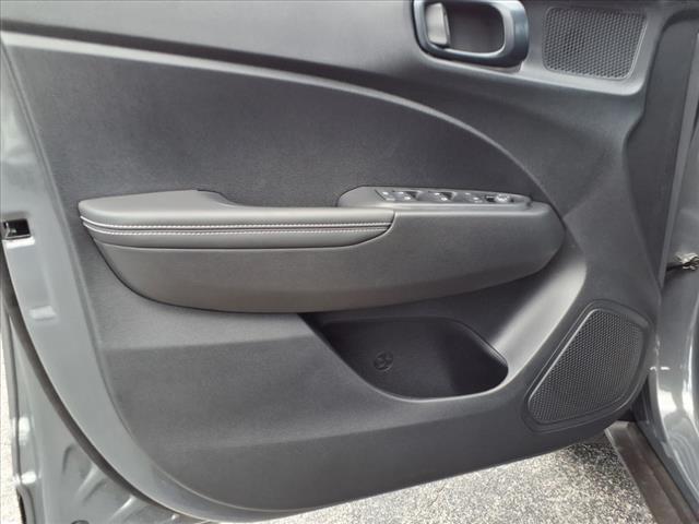 new 2025 Hyundai Venue car, priced at $24,926