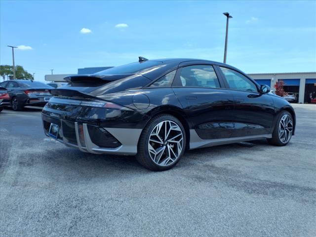 new 2025 Hyundai IONIQ 6 car