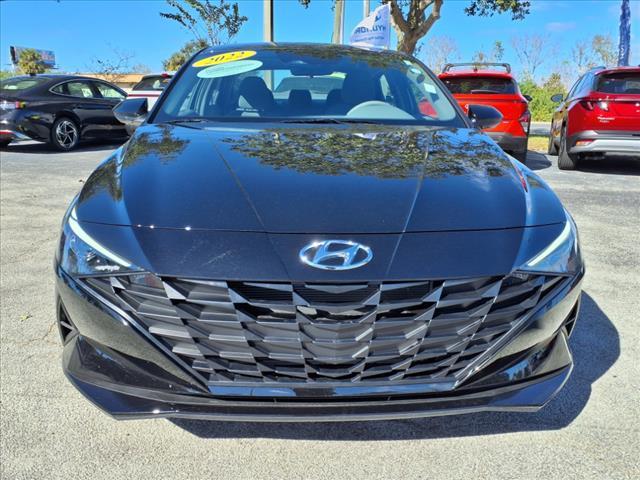 used 2022 Hyundai Elantra car