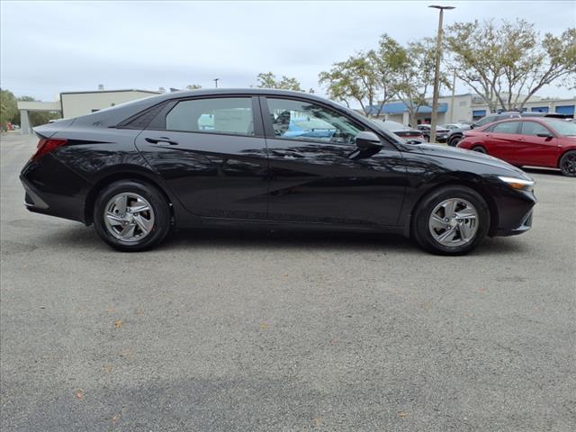 new 2025 Hyundai Elantra car, priced at $23,095