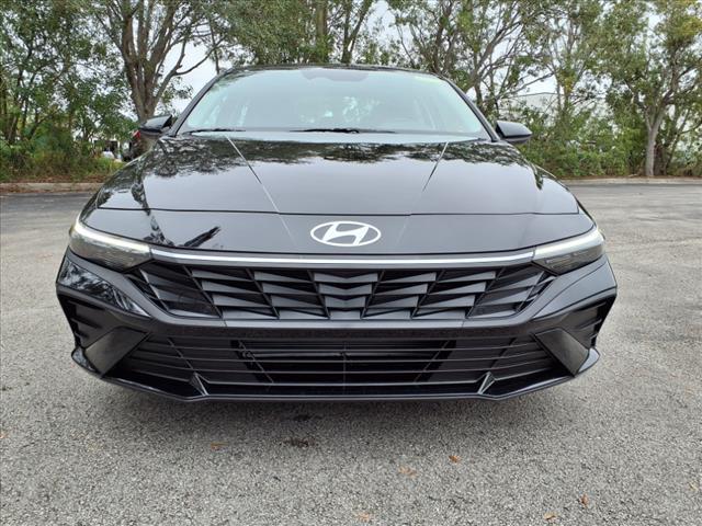 new 2025 Hyundai Elantra car, priced at $23,095