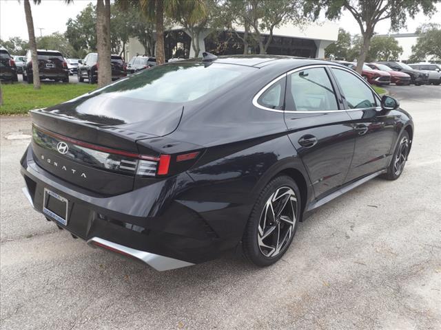 new 2024 Hyundai Sonata car, priced at $30,988