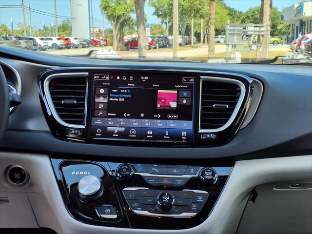 used 2023 Chrysler Pacifica car, priced at $25,937