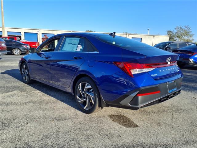 new 2025 Hyundai Elantra car, priced at $27,579