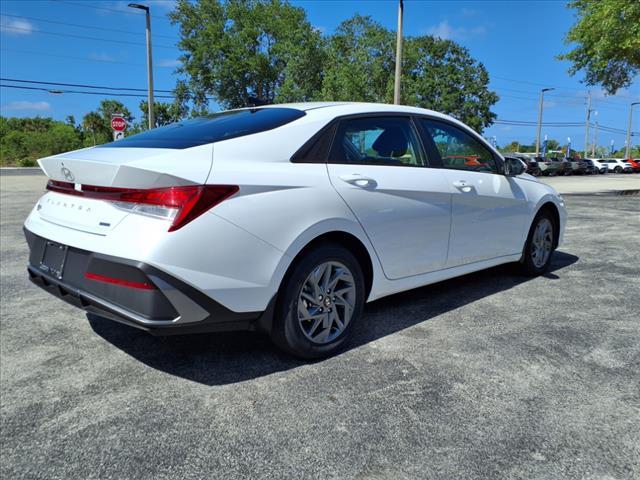 new 2025 Hyundai ELANTRA HEV car, priced at $27,060