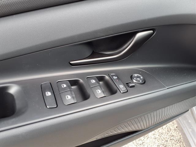 new 2025 Hyundai Elantra car, priced at $24,378