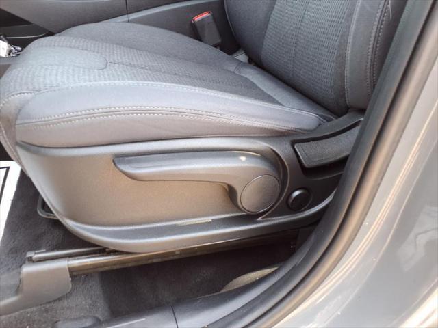 used 2023 Hyundai Santa Fe car, priced at $21,983
