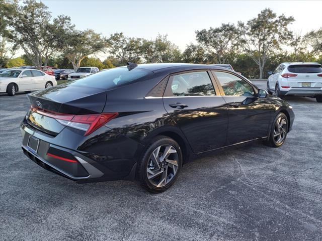 new 2025 Hyundai Elantra car, priced at $26,467