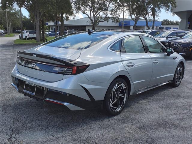 new 2024 Hyundai Sonata car, priced at $30,979