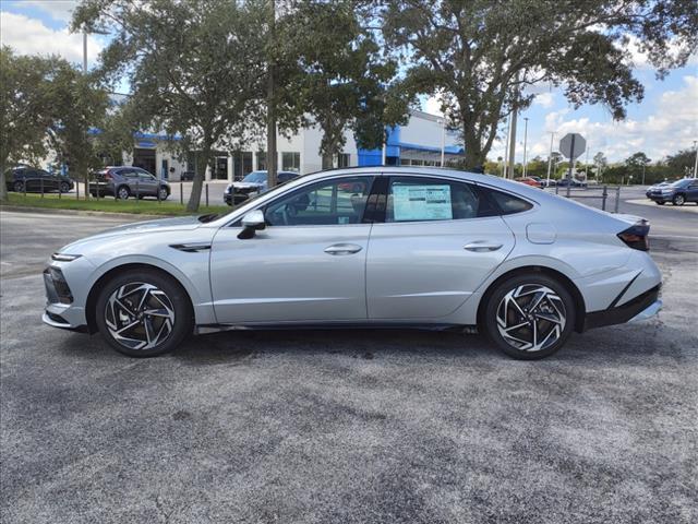 new 2024 Hyundai Sonata car, priced at $30,979