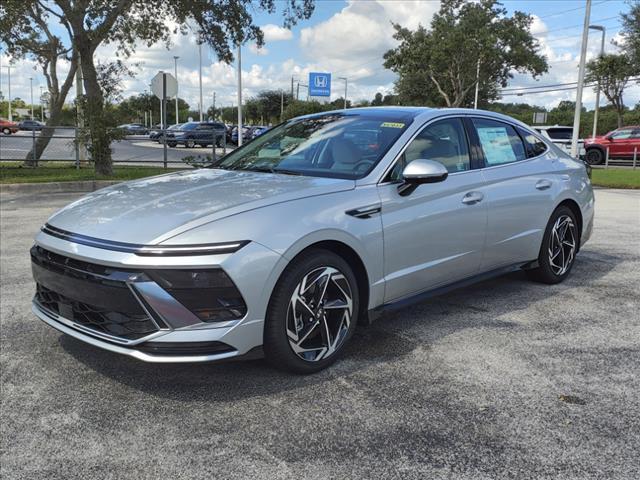 new 2024 Hyundai Sonata car, priced at $30,979