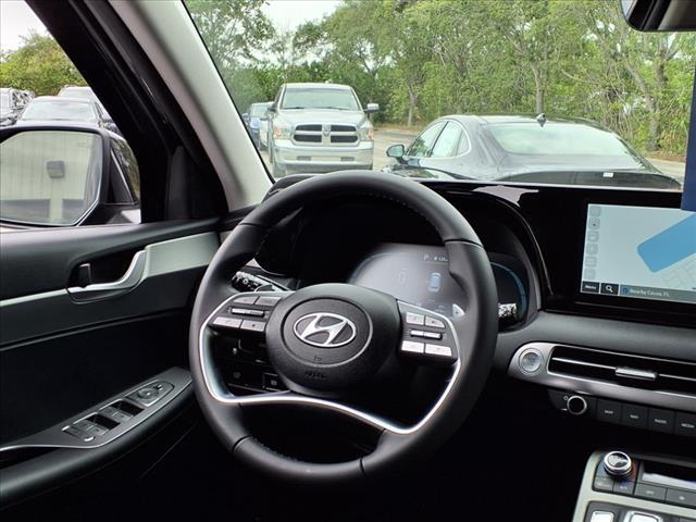 used 2024 Hyundai Palisade car, priced at $38,923