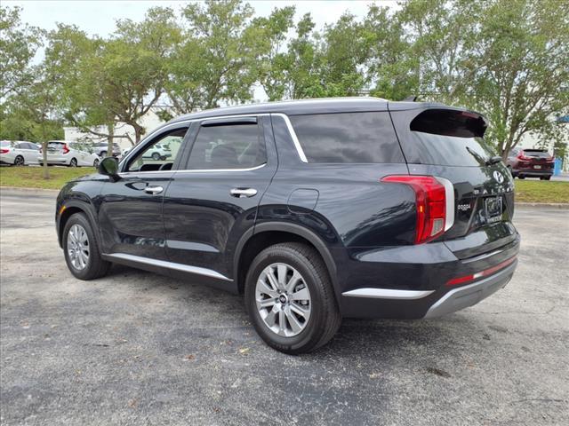 used 2024 Hyundai Palisade car, priced at $38,923