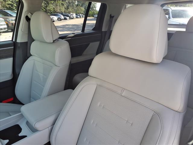 new 2026 Hyundai SANTA FE HEV car, priced at $51,951