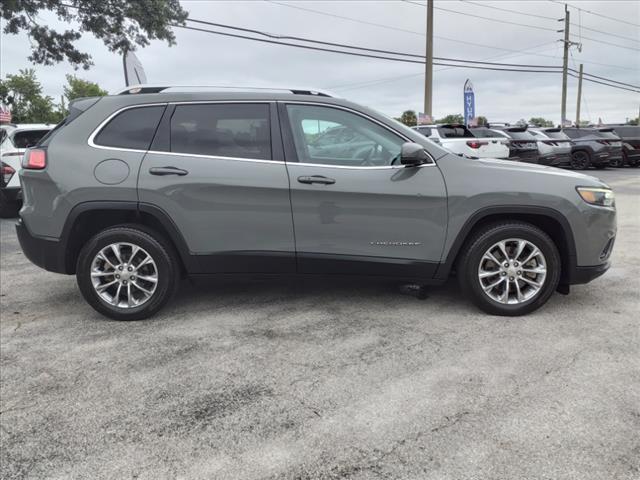 used 2020 Jeep Cherokee car, priced at $18,914