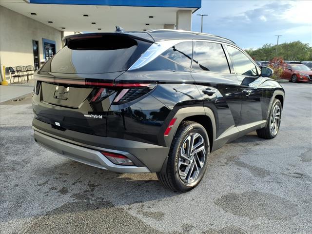 new 2025 Hyundai TUCSON Hybrid car