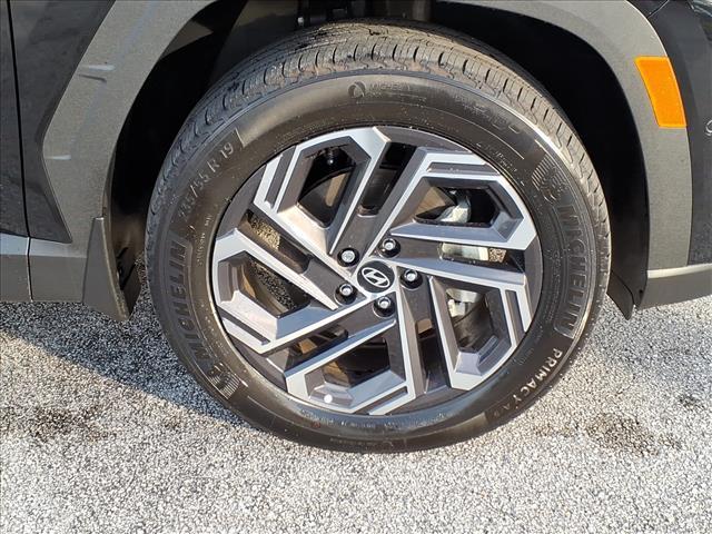 new 2025 Hyundai TUCSON Hybrid car