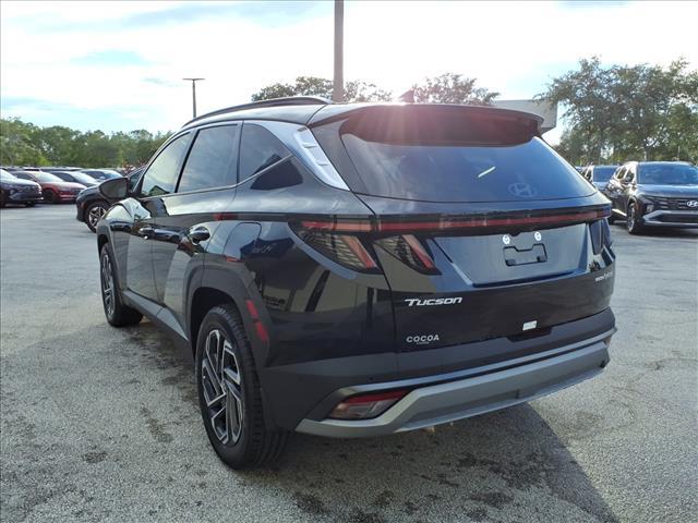 new 2025 Hyundai TUCSON Hybrid car