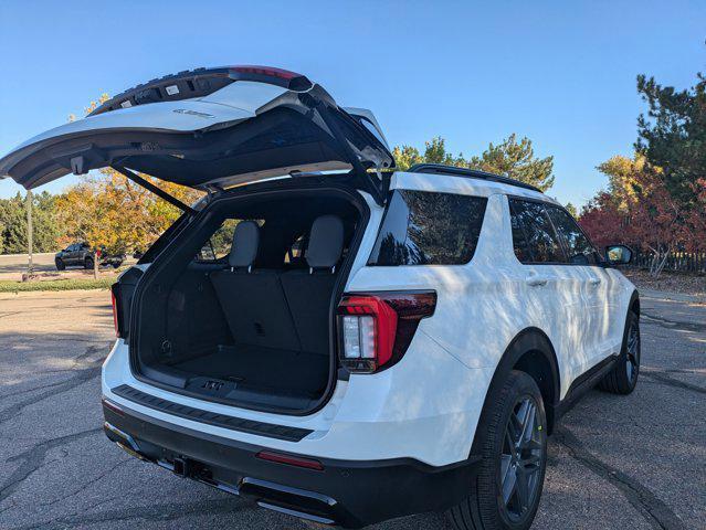 new 2025 Ford Explorer car, priced at $49,476
