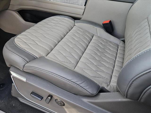 new 2025 Ford F-250 car, priced at $105,459